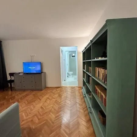 شقة Location #12lunipebega