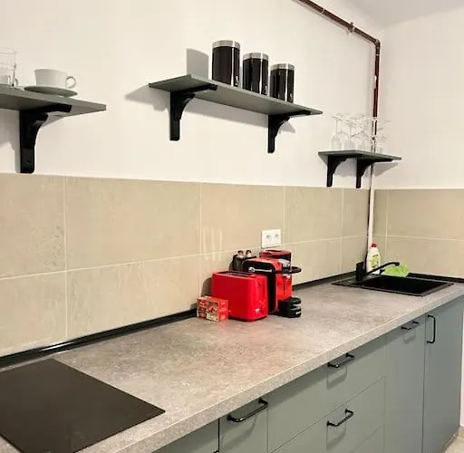 Apartment Location #12lunipebega